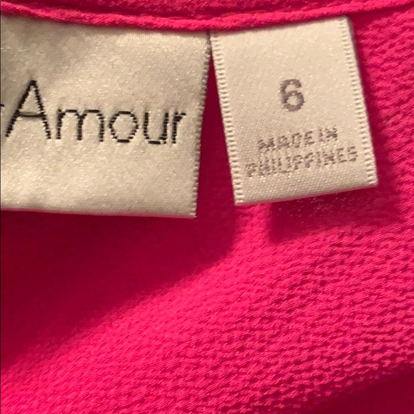 Premier Amour Short Sleeve Wrap Dress - Picture 6 of 6